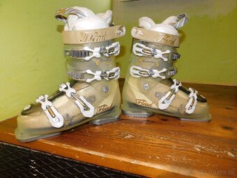 Head č-42 woman Dream - 4