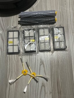 iRobot Roomba 966 - 4