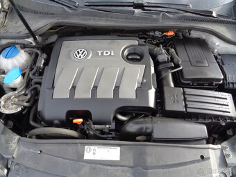 Volkswagen Golf 6 Variant 1.6 TDI Bluemotion - 4