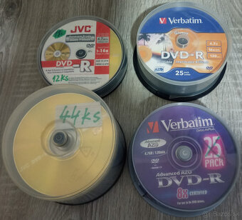 čisté DVD médiá - 4