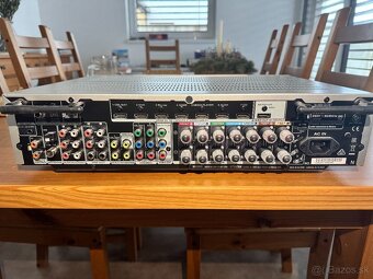 Marantz NR-1608 (AV receiver) - 4