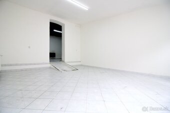 Prízemný OP 76m2 centrum ZA - 4