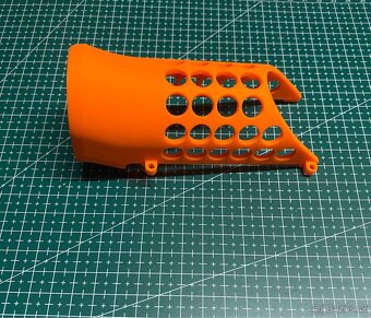 Zavážacia lodka, vylepšené kryty vrtule - 4