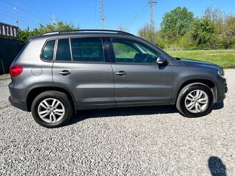 Volkswagen Tiguan 2,0tdi - 4