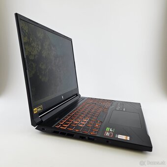 Acer Nitro V 16 - Ryzen 7 8845HS / 16GB / GeForce RTX 4060 - 4
