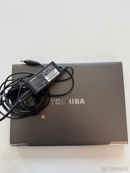Toshiba Portege Z930-14Z Ultrabook - 4