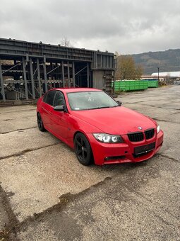 Rozpredam bmw e90 318i Mpaket - 4