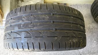 255/40 R18 Bridgestone S001 RFT - 4