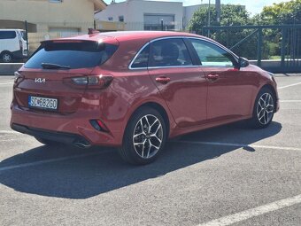 Kia Ceed 1.5 T-GDi Gold+ 06/2022 - 4