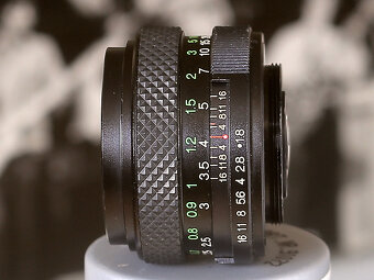 Bokeh Porst Color Reflex 50mm / F1,8 / M42 Japan - 4