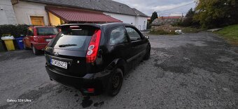 Ford fiesta 1,6 S benzin 74 kw - 4