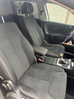 Volswagen Passat b6 2.0 TDi - 4