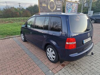 Volksvagen touran 2.0tdi DSG - 4