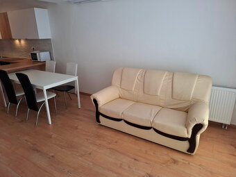 3 izbový byt do prenájmu Nitra centrum zariadený terasa - 4