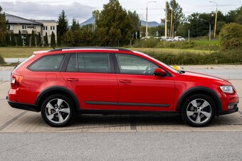 Škoda Octavia Combi Scout 2.0TDI - 4