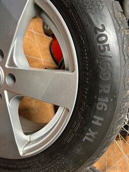 Predám Zimné Pneu + elektróny Continental - 4