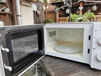 MIKROVLNNÁ RÚRA - 4