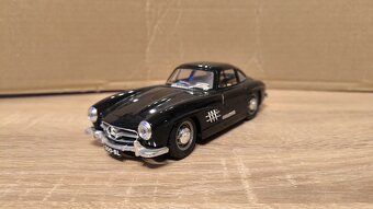 Nezapomenutelné automobily a BBurago Made in Italy 1:24 - 4