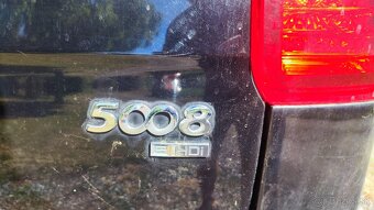 Peugeot 5008 eHDi - 4