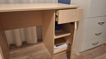 Darujem stoly a stoličky - 4