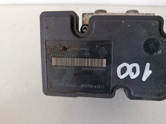 rj abs megane3 476606747r-a 100€ - 4