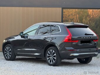 Volvo XC60 B4 mHEV Inscription AWD, Plna vybava - 4