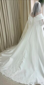 Svadobné šaty plus size - 4