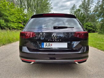 Volkswagen Passat B8 Variant 2.0 TDI Elegance 4Motion DSG - 4