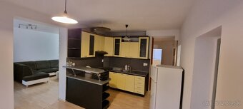 3-izbový byt na prenájom Kozárovce - 4