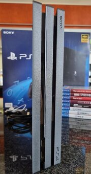 Playstation 4 Pro 1TB + Hry - 4