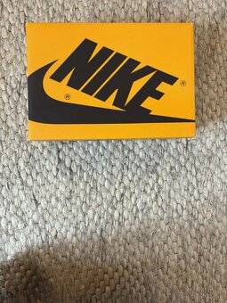 Jordan 1 High OG "Taxi" - 4