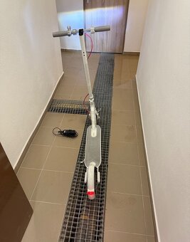 Elektrická kolobežka - Xiaomi Mi Electric Scooter 3 Lite - 4