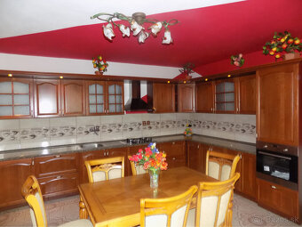 Na predaj 3 izb. dom s letnou kuchynkou  v Tvrdošovciach  . - 4