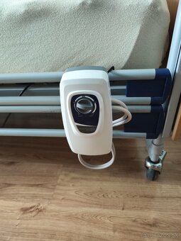 Elektrická zdravotná polohovacia posteľ - 4