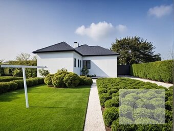 Predaj  rodinného domu s veľkým pozemkom pri Vrábľoch - 4