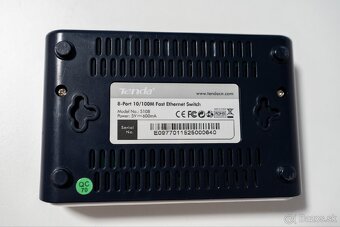 Predám Tenda switch 100M 8xRJ45 - 4