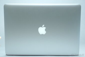 ZÁRUKA/Macbook Pro 15.4" CTO/I7 2.8GHZ/16GB RAM/256GB SSD/C - 4