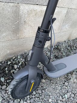Elektricka kolobežka Xiaomi - 4