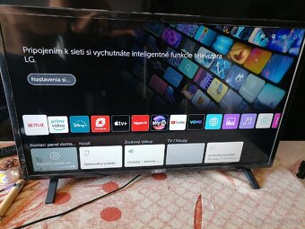 Smart LG 32LM630 - 4