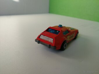 Matchbox superfast Fire Chief - 4