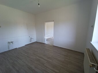 Na predaj rodinný dom, Žilina - Považský Chlmec REZERVOVANÉ - 4