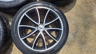 225/45 r17 - 4
