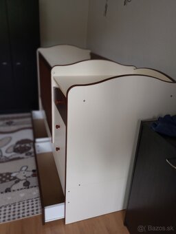 Detská kombi postieľka s perinákom a s tromi zásuvkami - 4