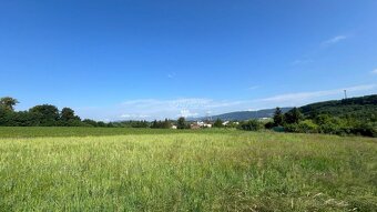 Rovinatý, stavebný pozemok s nádhernými výhľadmi /633m2/ Žil - 4