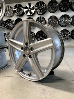 Mercedes C , E , GLC ,GLA , A , B Alu disky R18 - 4