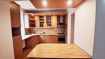 Predám 3 izbový byt 80 m2 v Liptovskom Mikuláši - Palúdzka - 4