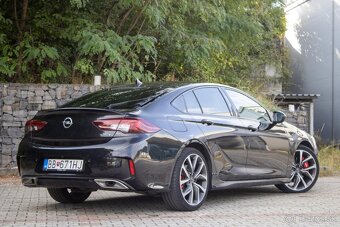 Opel Insignia 2.0 Turbo 230k S&S GSi 4x4 A/T - 4