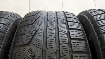 225/55R17 ZIMNÉ Pirelli - 4