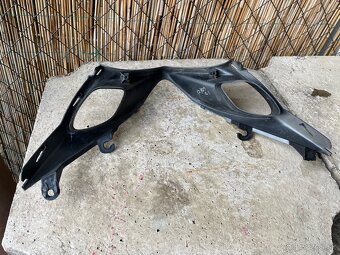 Predná kapotáž na Suzuki GSX-R 1000 K7 K8 - 4