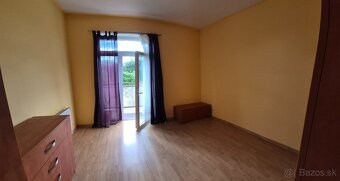 NA PREDAJ 2i byt v lukratívnej časti obce NEMŠOVÁ - 4